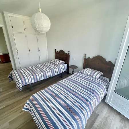 La Casuca De San Juan De La Canal Hébergement de vacances *