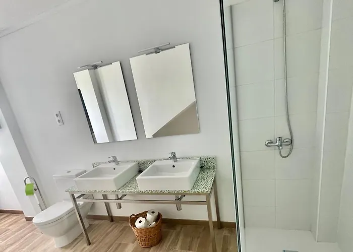 La Casuca De San Juan De La Canal Holiday home *